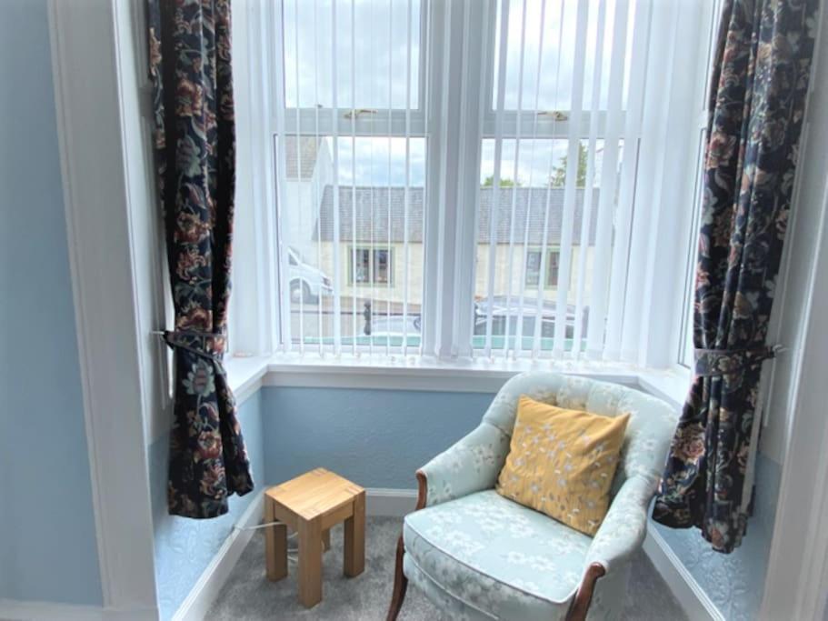 Dalry  St John'S Flat Spacious Accomodation מראה חיצוני תמונה